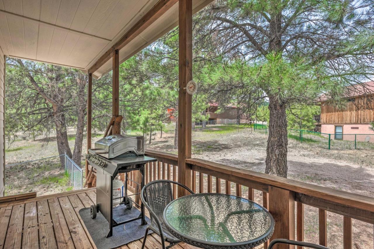 Charming With Deck And Mtn Views *